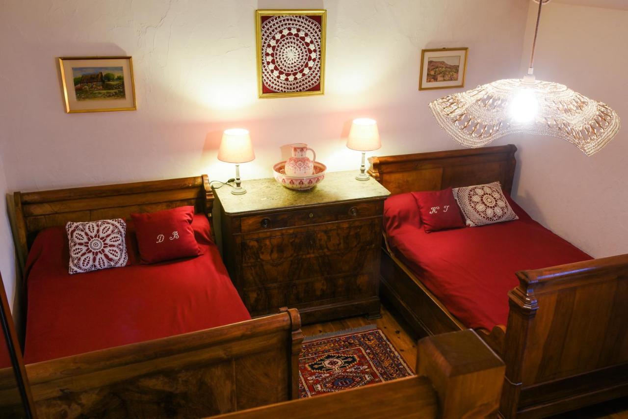 Gite De La Bastide - Typique De Mirepoix เมียร์พัวซ์ ภายนอก รูปภาพ
